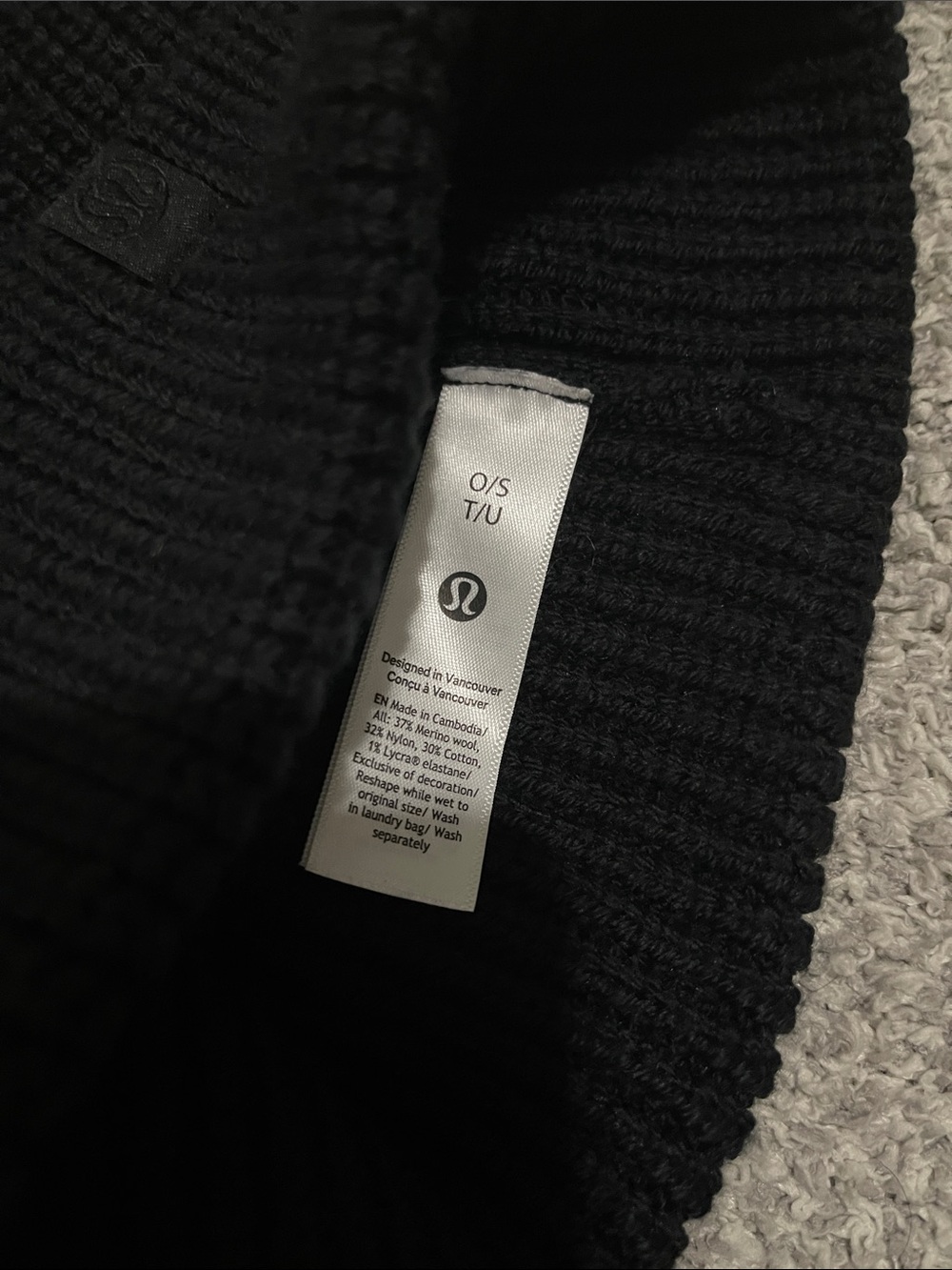 NWT- Lululemon - Close Fit Wool Blend Ribbed Knit Beanie - Picture 5 of 5